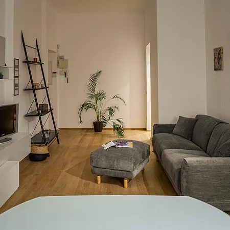 Accomodo Mib20 Bivano City Life Milan Exterior photo
